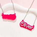Gepersonaliseerde Roze en Witte Fashion Doll Acryl Ketting met Naam Kerst Verjaardag Valentijnsdag Cadeau voor haar