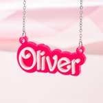 Gepersonaliseerde Roze en Witte Fashion Doll Acryl Ketting met Naam Kerst Verjaardag Valentijnsdag Cadeau voor haar