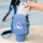 Personalizzato pattinaggio ragazza nascita fiore bottiglia d'acqua borsa con custodia tracolla regolabile accessorio per Stanley Tumbler regalo di compleanno per le donne ragazza