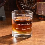 Bicchiere da 10 oz Pour Line Whiskey personalizzato con nome inciso Regalo per la festa del papà e del marito