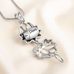 Gepersonaliseerde Lotusbloem met Mini Urn Asketting Herdenkingsgeschenk bij Verlies van een Geliefde