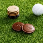 Juego de dos marcadores de bolas de golf magnéticos de cuero de PU con monograma personalizado Accesorios de golf Regalo de cumpleaños Día del Padre para los amantes de los jugadores de golf