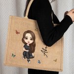 Personalisierte Niedliche Cartoon-Figur Jute Tragetasche mit Namen und Geburtsblume Hochzeit Geburtstag Muttertag Geschenk für Damen Mädchen