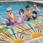 Personlig Cousin Crew Vintage Sunray Overdimensjonert hurtigtørkende badehåndkle med navn Beach Party Travel Essentials Bursdagsgave til familie fetter