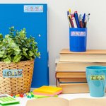 Personalisierte niedlichen Dinosaurier Fantasy Einhorn wasserdicht Aufkleber mit Namen Schule liefert zurück zu Schule Geburtstag Geschenk für Kinder