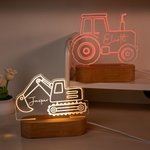 Personlig grävmaskin traktor design justerbar LED nattlampa med namn och träbas för barnrum doppresent födelsedagspresent för pojkar