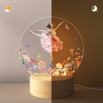 Spersonalizowana lampka nocna LED Ballet Girl Birth Flower Butterfly z imieniem i drewnianą podstawą Dekoracja pokoju Prezent urodzinowy dla baletnicy Miłośnik baletu