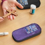 Personlig She Is A Fighter Bibelverser Isolerad Insulin Pen Cooler Resefodral med namn Motiverande present för kvinnor Diabetiker