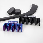 Personlig flerfarget 3D-trykt hockeykølleholder med tekst og 2-5 køller Veggmontert hjemmeoppbevaring Bursdagsgave til hockeyelskere