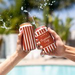 Gepersonaliseerde Bachelorette Party Stripes Geïsoleerde Bierblikjes Koeler Hoes met Naam Datum en Plaats Strandfeest Huwelijkscadeau voor Bruidsmeisjes