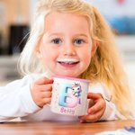 Personlig Fantasy Unicorn Dinosaurie 12 oz Flerfärgad emaljmugg med namn och initialer Födelsedagsbagagagåva till skolan Present till barn