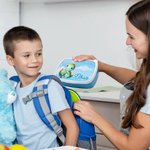 Personalisierte niedliche Fantasy Einhorn Dinosaurier Lebensmittelqualität Lunch-Box mit Namen Geburtstag zurück zu Schule Geschenk für Jungen Mädchen