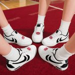 Breloque lacet de chaussure multicolore personnalisé avec nom Appréciation de l'équipe Cadeau de compétition pour l'équipe de cheerleaders