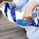 Gepersonaliseerd strandlaken met zeester en schelp Tie-Dye sneldrogend met naam en initiaal Verjaardagscadeau voor familie en vrienden