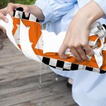 Personlig Checkered Racing Flag Quick Dry Oversized Strandhandduk med namn Semester Game Day Födelsedagspresent för Motorsportälskare