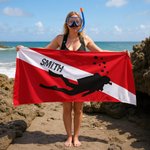 Personalisiertes Strandtuch mit Taucher-Sihouette und Text Schnelltrocknendes Badetuch Urlaub Reisen Geburtstag Geschenk für Taucher