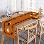 Personlig kråka orange läskig bordslöpare med initialer heminredning inflyttningsfest Halloween present till familj vän