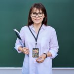 Gepersonaliseerde schattige boog potlood PU lederen ID Badge houder met tekst en sleutelkoord terug naar school Waardering Teacher's Day Gift voor leerkracht
