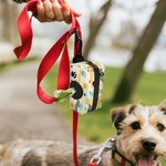 Personalisierte Farbe niedlichen Pfote drucken Hund Poop Aufbewahrungstasche mit Namen Haustier liefert Geburtstagsgeschenk für Hundehalter