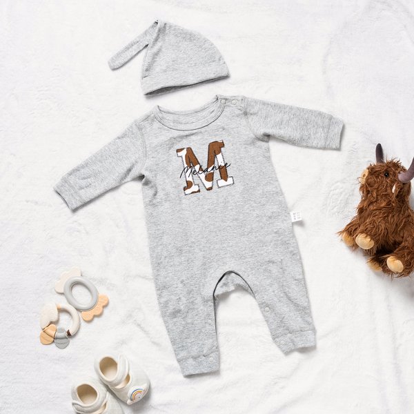 Personalized Embroidery Cow Print Initial 100% Cotton Baby Romper Hat Set with Name Welcome Baby Party Baby Shower Gift for Newborns