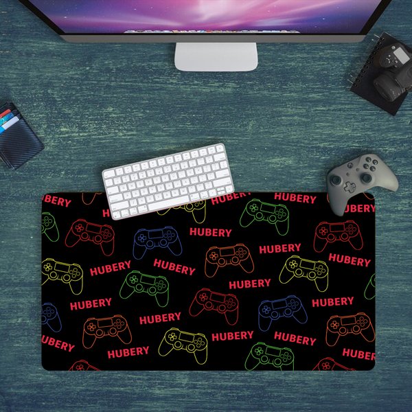 Tappetino per mouse personalizzato al neon Gamepad Design antiscivolo di grandi dimensioni con nome Accessorio per ufficio Regalo di compleanno per studenti colleghi amici