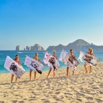 Toalla de playa personalizada de secado rápido con foto de mascota y nombre Piscina Vacaciones Esenciales Regalo de cumpleaños para un amante de las mascotas