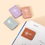 Marcapáginas magnético personalizado de cuero PU con nombre y diseño de flor de nacimiento regalo de cumpleaños para amantes de libros