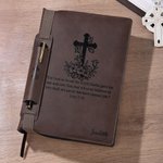 Personalisierte Kreuz Bibel Vers PU Leder Bibel Hülle Fall mit Namen und Stifthalter Geburtstag religiöse Taufe Geschenk für Christen