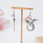 Personlig Fantasy Dragon Sword Örhängen med Födelsesten Födelsedag Jubileum Julklapp för Kvinnor Bokmaskar Bokälskare
