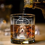 Gepersonaliseerde Life Would Be Boring Without Me 10 oz Rock Whiskey Glass met foto van huisdier en naam Ouderwets Verjaardagscadeau voor vrienden en liefhebbers van huisdieren