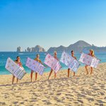 Personlig snabbtorkande strandhandduk retro blommor och namn badlakan för sommarsemester strand och födelsedagspresent