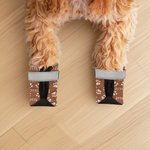 Gepersonaliseerde Multicolor Paw Print Non-Slip Hondenschoenen voor Hot Pavement met Naam Outdoor Accessoires Verjaardagscadeau voor Hondeneigenaren