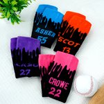 Calcetines de compresión suaves personalizados con nombre y número Accesorio de equipo Regalo para el día del partido para los amantes de los deportes de pelota 4