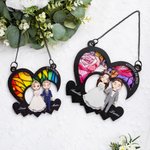 Personalisierte Cartoon Braut und Bräutigam Herzform Fenster hängenden Sonnenfänger mit Namen und Datum Home Decor Hochzeitstag Geschenk für Newlyweds