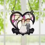 Personalisierte Cartoon Braut und Bräutigam Herzform Fenster hängenden Sonnenfänger mit Namen und Datum Home Decor Hochzeitstag Geschenk für Newlyweds