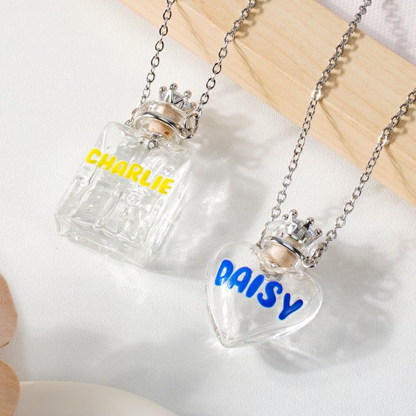 Personalizado Pet Remembrance Claro collar de cristal de almacenamiento de pelo con el nombre Memorial Aniversario Cumpleaños Regalo para las mujeres Pet Lovers