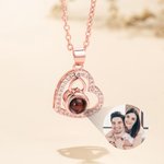 Collier de cœur personnalisé avec photo micro-projection Bijoux délicats Cadeau d'anniversaire de la Saint-Valentin pour les femmes et les couples