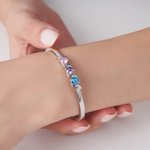 Henkilökohtainen 1-5 Family Birthstones Cuff rannesormus kaiverrettu nimi Naisten korut Syntymäpäivä Vuosipäivä Äitienpäivä lahja äidille isoäitiille