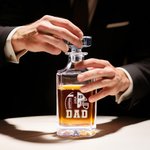 Personalisierte Vintage Football Thema Whiskey Dekanter mit eingraviertem Namen Bar Zubehör Jahrestag Geburtstag Geschenk für Whiskey Liquor Liebhaber