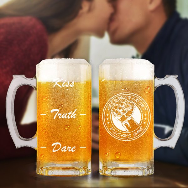 Personalisierte Faust Design lustigen Text 16,6 oz Bierglas mit Namen und Griff Cheers Herausforderung Bar Spiel Oktoberfest Geschenk für Familie Freunde Bierliebhaber