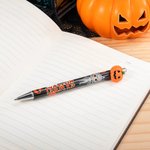 Spersonalizowane pióro kulkowe w kształcie dyni z imieniem i nazwiskiem na Halloween dla dzieci