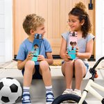 Botella de agua deportiva personalizada con nombre de personaje de fútbol de dibujos animados, tapa abatible y correa Regalo de cumpleaños para los amantes del fútbol y el gimnasio