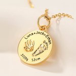 Gepersonaliseerde Baby Handafdruk Voetafdruk Ketting met Naam Geboorte Informatie Minimalistische Sieraden Verjaardag Verjaardag Cadeau voor Pasgeboren Baby Moeder