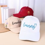 Gepersonaliseerde geborduurde 1-4 Geboorte Bloemen Tuin Baseball Cap met Naam en Tekst Dagelijks Accessoire Verjaardag Moederdag Cadeau voor Familie Vrouwen