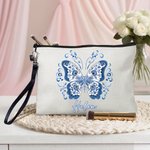 Borsa per il trucco personalizzata in lino blu a forma di farfalla con nome e cinturino da polso Regalo essenziale di matrimonio e compleanno per damigelle d'onore femminili