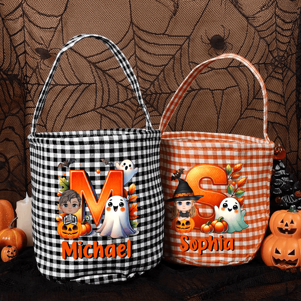 Personalizzato Carino personaggio dei cartoni animati Zucca dolcetto o scherzetto Borsa a scacchi Secchiello per caramelle con nome e iniziali Regalo di Halloween per bambini