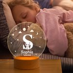 Personalisiertes Niedliches Tier Hund Katze LED-Nachtlicht mit Namen und Holzsockel Kinderzimmer Deko Geburtstagsgeschenk für Kinder Tierliebhaber