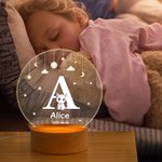 Personlig LED nattlampa med söta djur och namn träfot perfekt dekoration för barnrum doppresent födelsedagspresent för barn