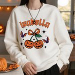 Spersonalizowana miękka koszulka z imieniem i nazwiskiem Cherry Bow Pumpkin do noszenia na co dzień Upiorny prezent na Halloween dla przyjaciela rodziny