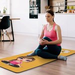 Henkilökohtainen Cartoon Yoga Character Super imukykyinen joogamatto nimellä ja tekstillä Urheilutarvikkeet Syntymäpäivälahja naisille Joogan ystäville